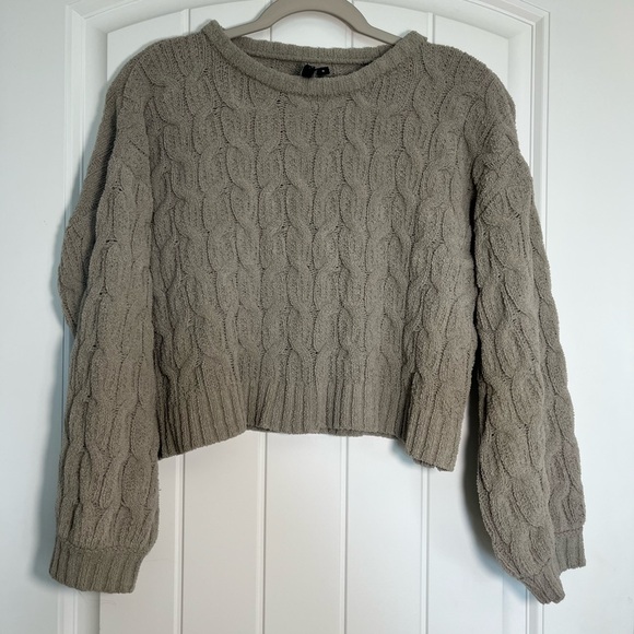 moon & madison Sweaters - moon & madison Cable Knit Sweater - Sage green